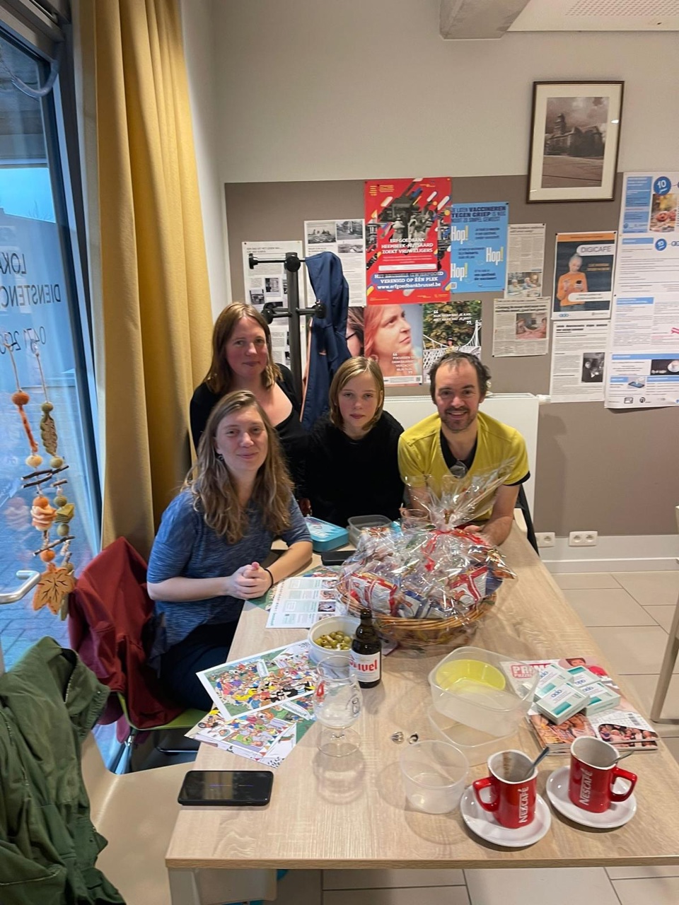 Puzzelen met de familie van Raphael Antoine