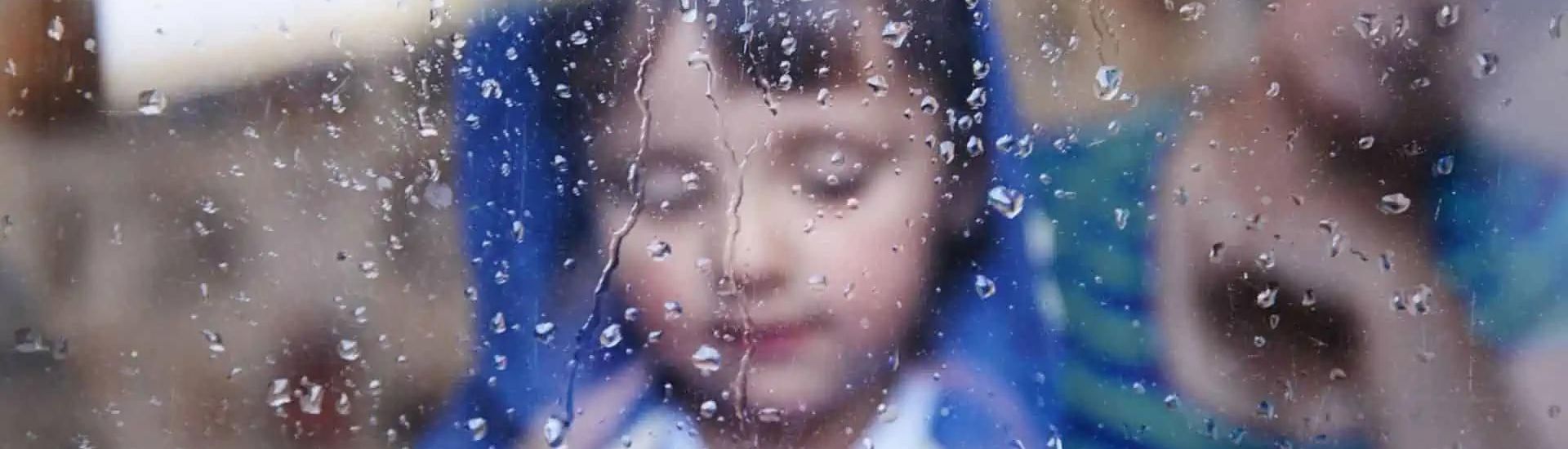 Kindje voor raam: wat is de sociale toeslag