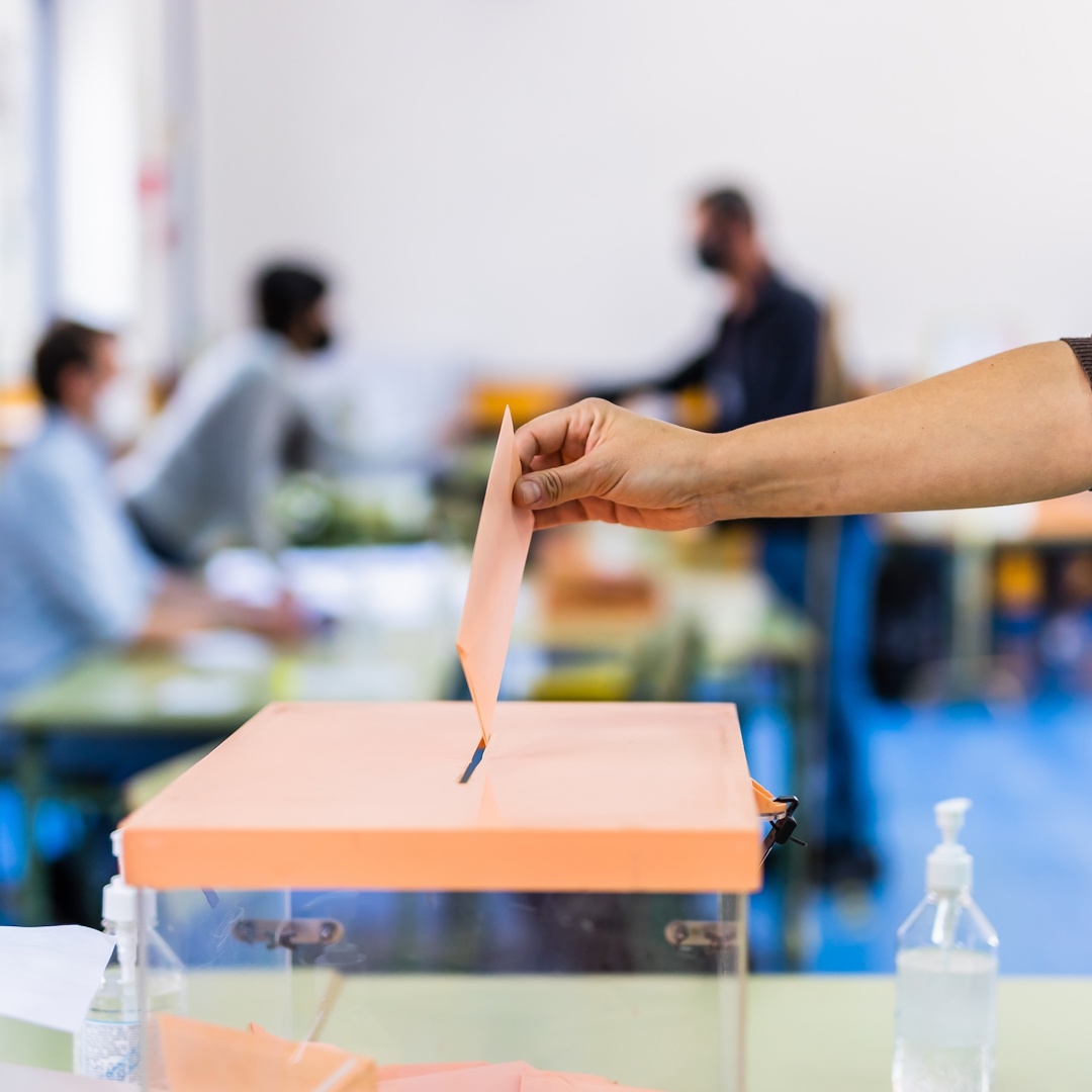 Stembus: met je kinderen praten over politiek