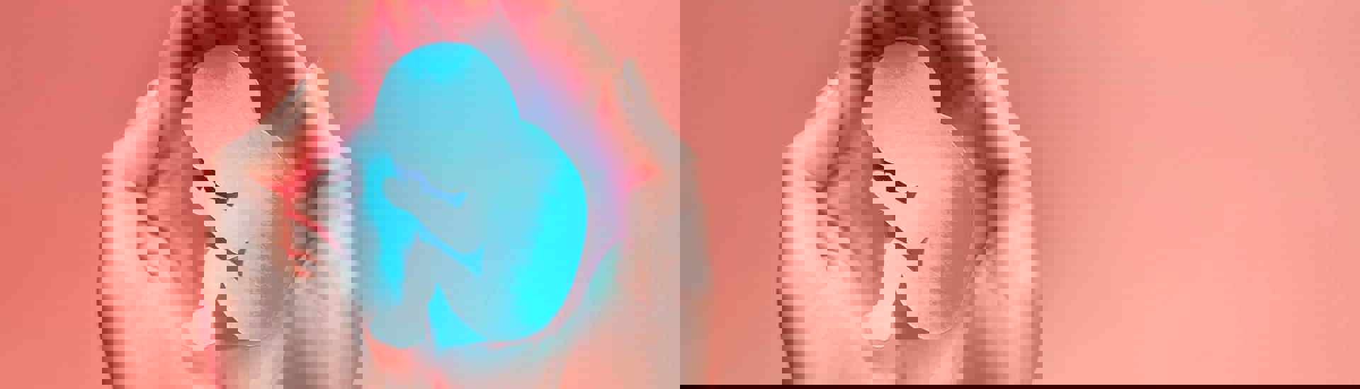 Handen houden sterrenkindje vast: je baby verliezen vlak voor of na de geboorte