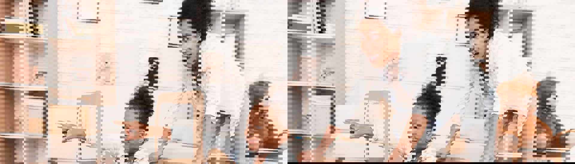 Kleuter rijdt in zelfgemaakte kartonnen auto: over genderbewust opvoeden