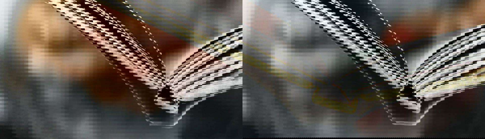 9x ouderschapsboeken met humor die echt de moeite waard zijn