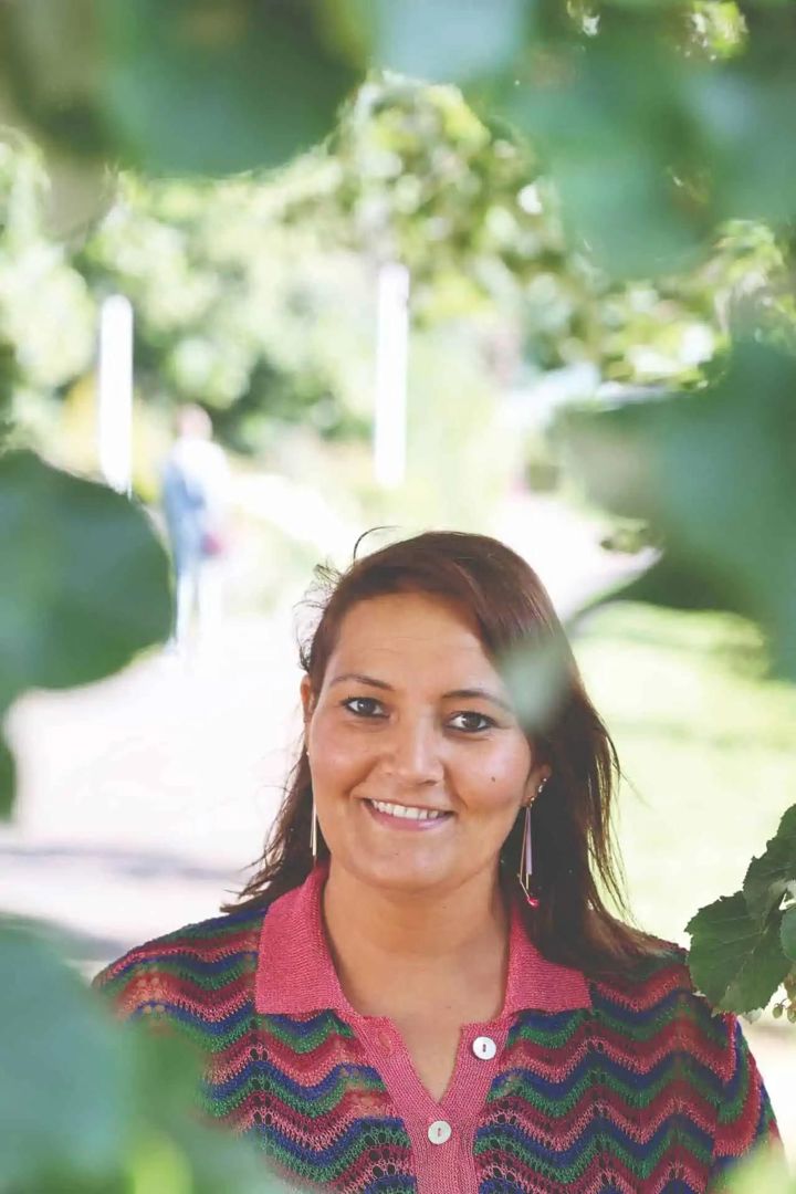 Zorgcoördinator Laila Zaimi over vooroordelen op school: ‘In kinderen geloven haalt het beste in hen naar boven’