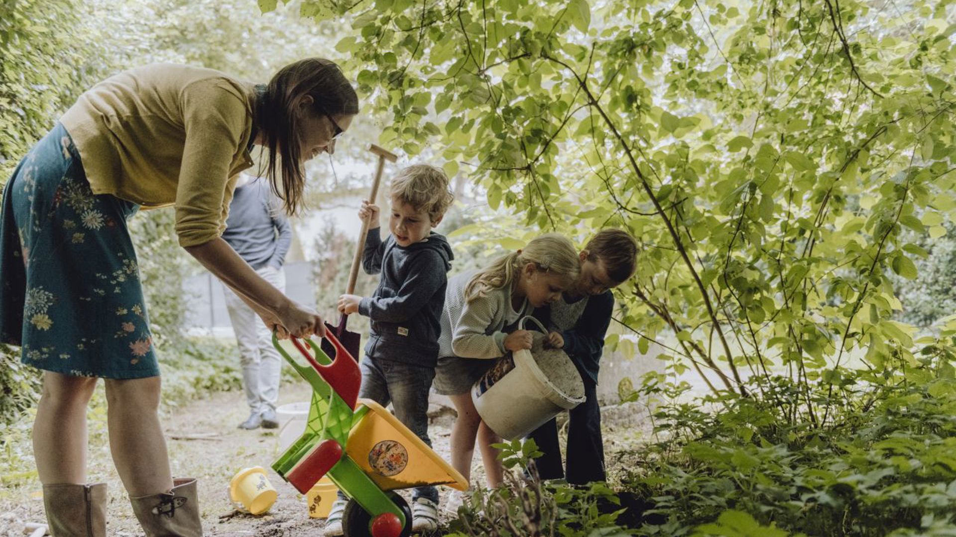 Samen werken in de tuin