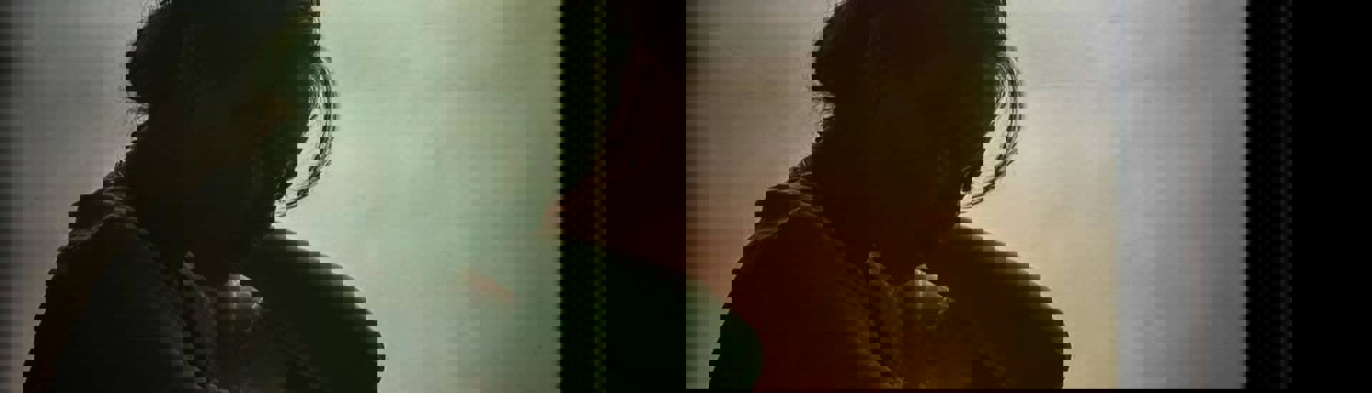 Sombere tiener maakt zich zorgen